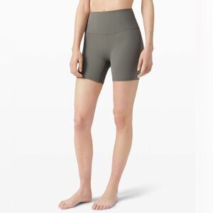 Lululemon Align Short 6” Grey Sage Size 6